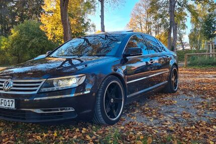 VW Phaeton 258.000 km 8.500 &euro; Herrenberg 71083
