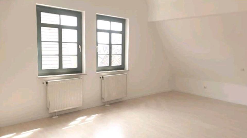 Dachgeschoßwohnung Rottenburg am Neckar - 2 Zimmer, 65 m&sup2;, 269.000&euro; | Angebot:27096426