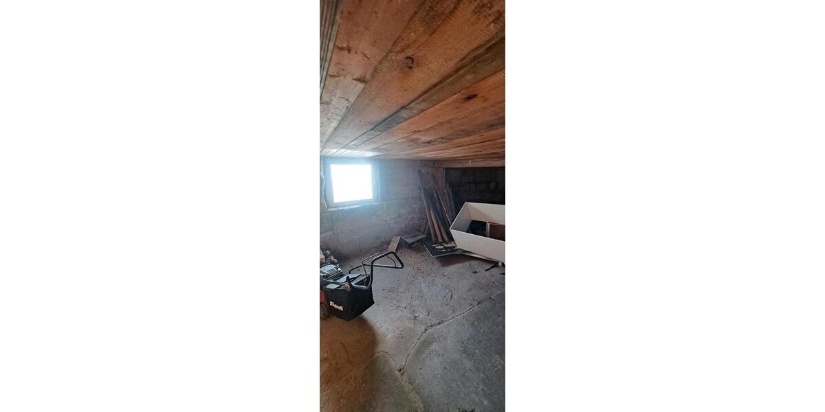 Einfamilienhaus Hechingen - 5.5 Zimmer, 150 m&sup2;, 380.000&euro; | Angebot:25972196