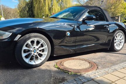 BMW Z4 132.000 km 9.000 &euro; Reutlingen 72766