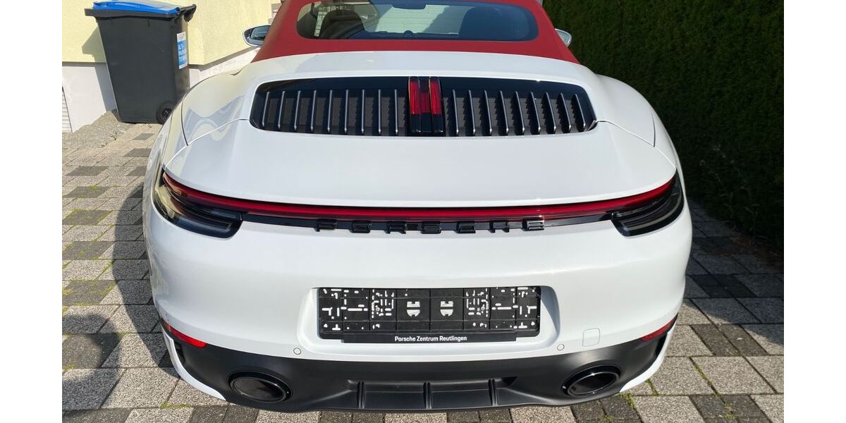Porsche 992 10.911 km 150.911 &euro; Ofterdingen 72131