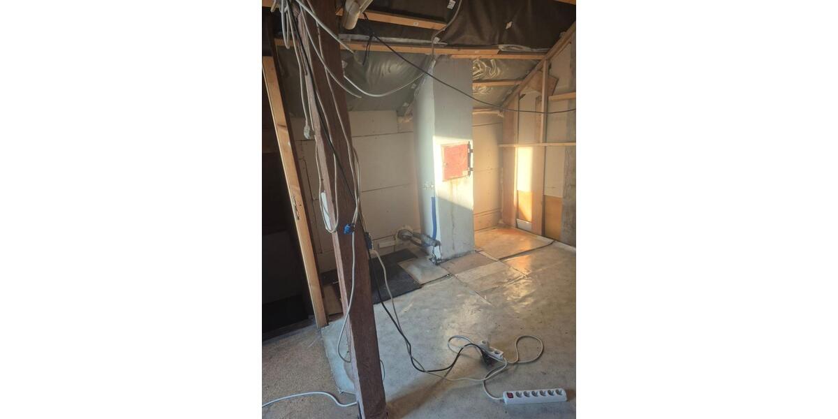 Einfamilienhaus Rangendingen - 7 Zimmer, 180 m&sup2;, 400.000&euro; | Angebot:25865451