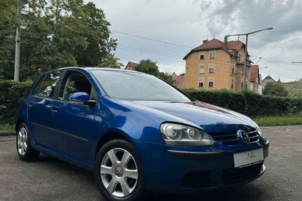 VW Golf 138.000 km 5.250 &euro; Stuttgart 70376