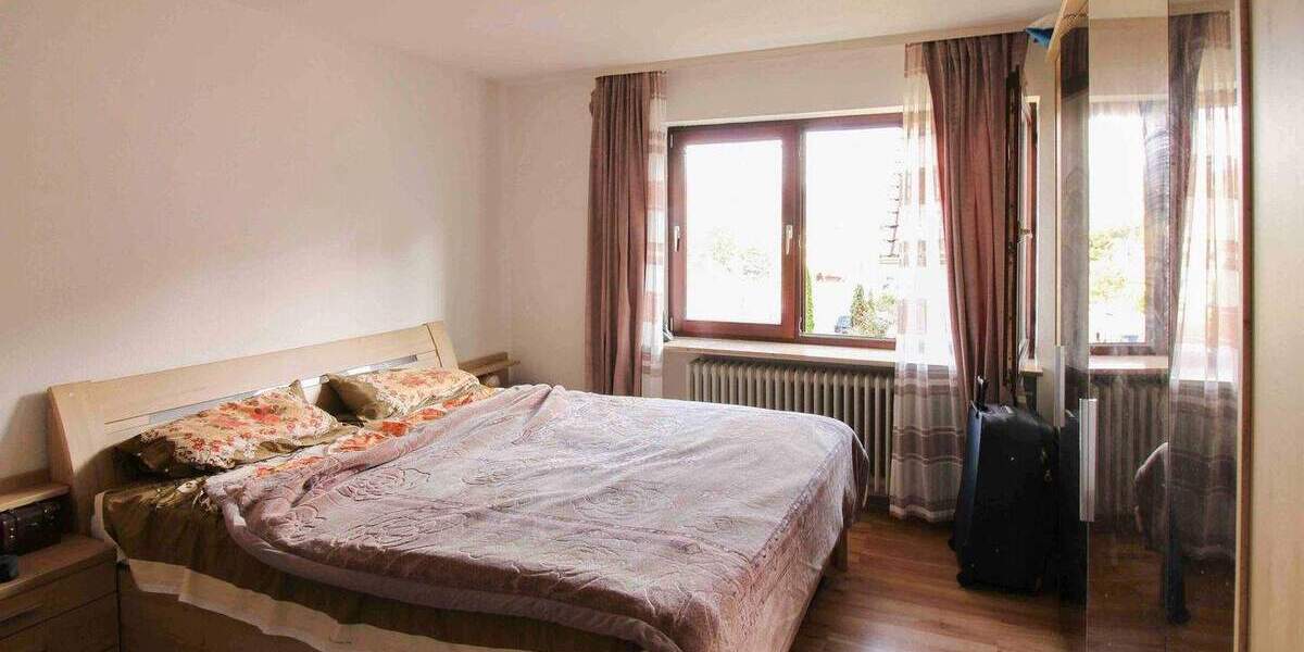 Mehrfamilienhaus, Wohnhaus Reutlingen Sondelfingen - 1 Zimmer, 799.000&euro; | Angebot:25695506