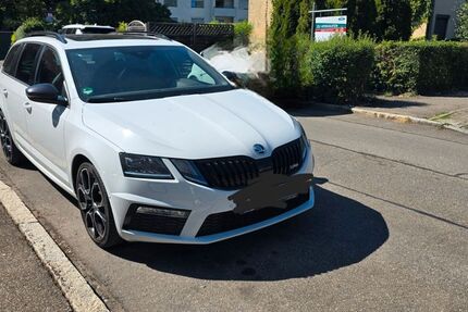 Skoda Octavia 132.000 km 21.300 &euro; PFULLINGEN 72793