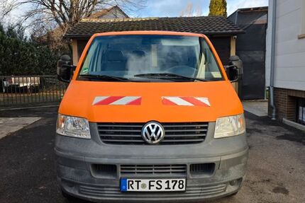 VW T5 Transporter 235.318 km 7.500 &euro; Reutlingen 72766