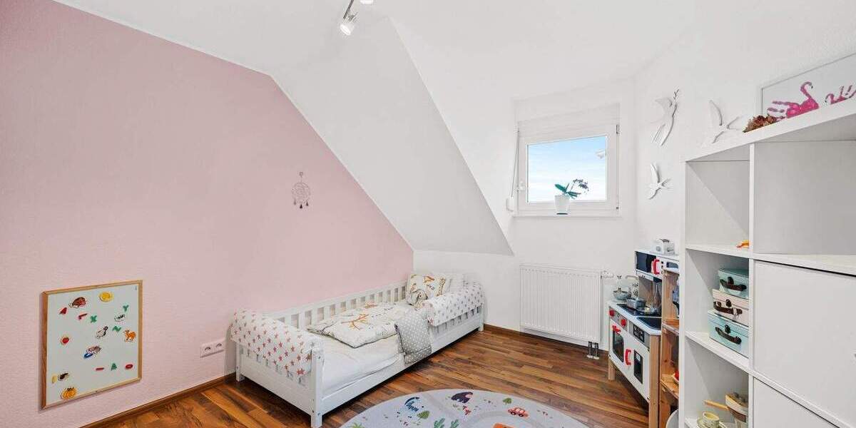 Etagenwohnung Altdorf - 4 Zimmer, 97 m&sup2;, 374.000&euro; | Angebot:25748811